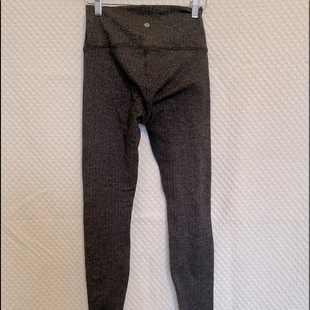 Lululemon wonder Under Herringbone Leggings size 6